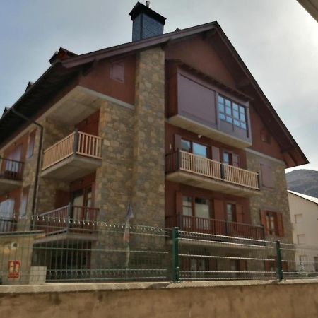 La Bruna De Esterri Esterri d'Àneu Exteriör bild