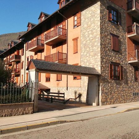 La Bruna De Esterri Esterri d'Àneu Exteriör bild